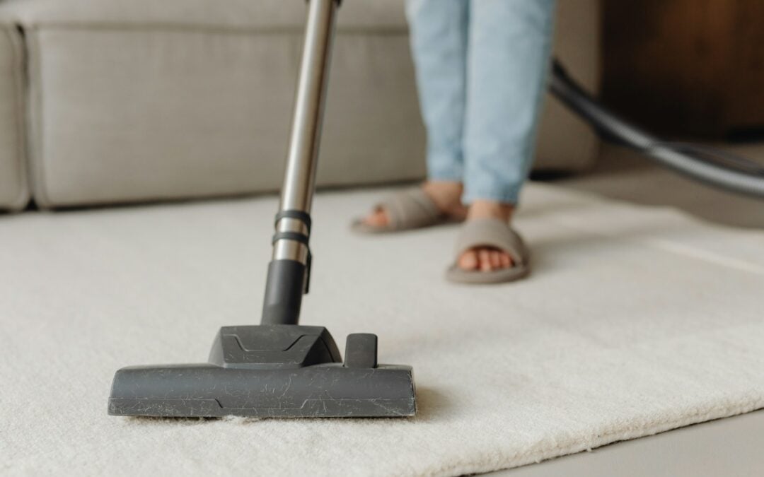 How to Keep Your Carpet Fresh and Clean Year-Round
