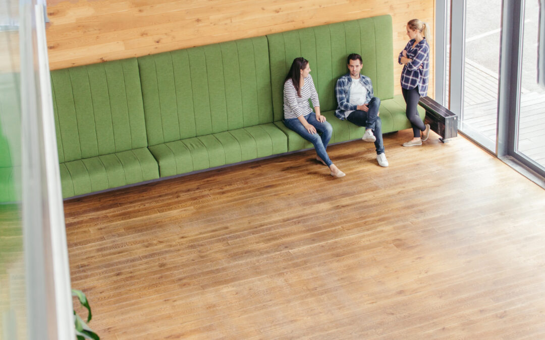 How to Maintain the Shine of Your Linoleum Floors in Ellsworth